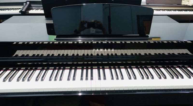  Piano Yamaha CLP 535 PE