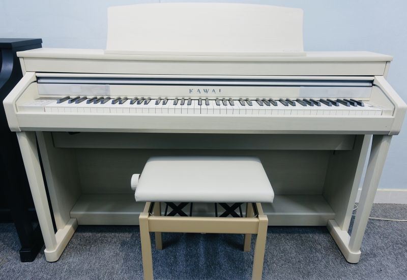 Piano Kawai CA67