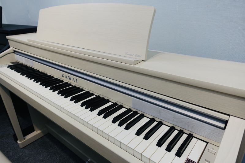 Piano Kawai CA67