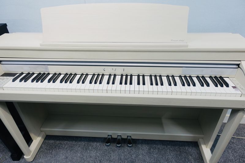 Piano Kawai CA67